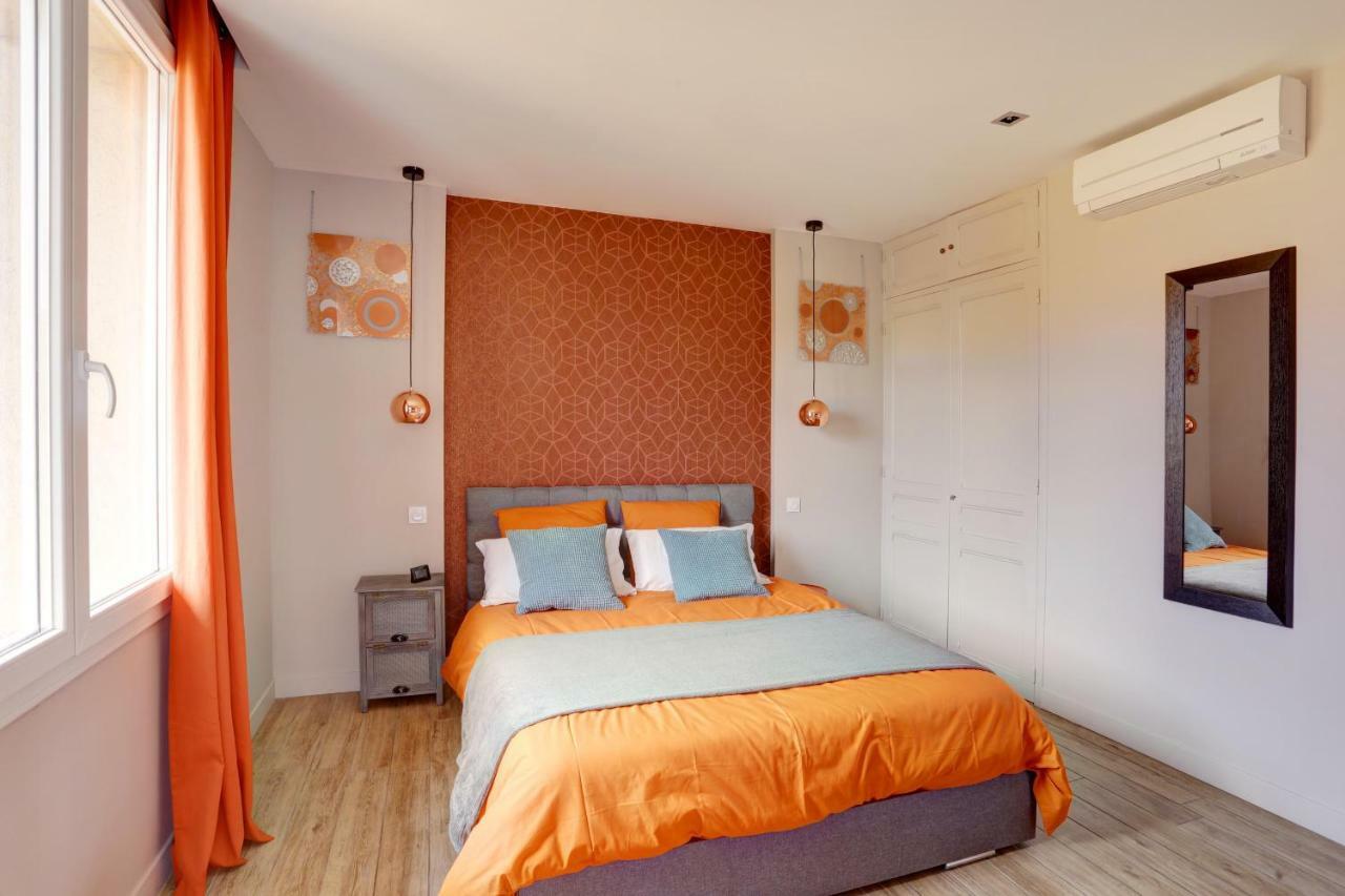 L'Amandine ,45 M2 Terrasse Et Garage Centre Ville Saint-Raphaël Dış mekan fotoğraf
